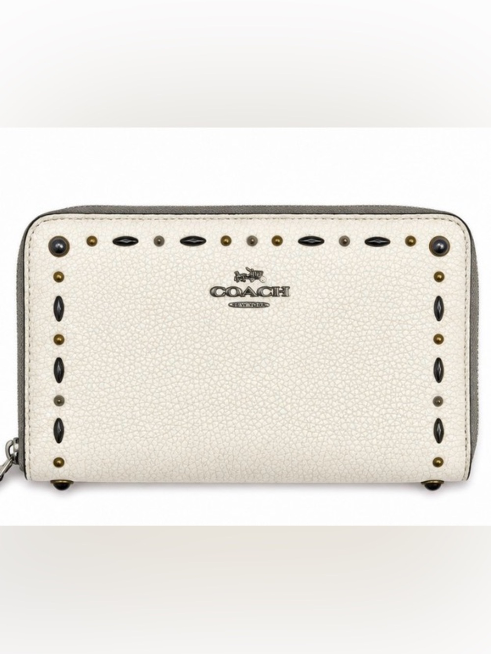 COACH Prairie Rivets Accordion Zip Wallet in Chalk